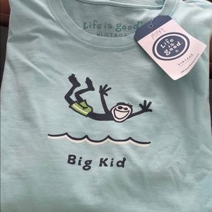 NWT Life is Good tee